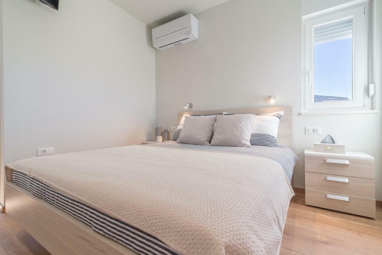 Studio Apartman Rosa Zaton  Luaran gambar